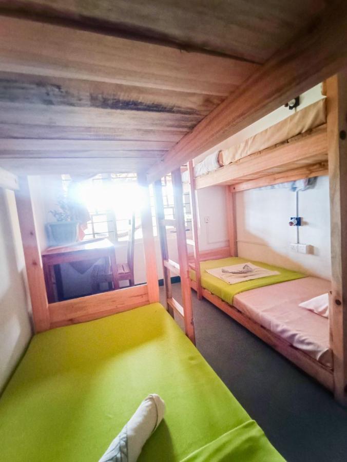 Kurumba Hostel Ella Bagian luar foto