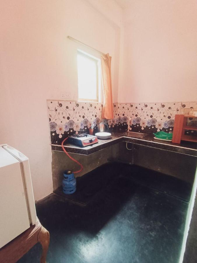 Kurumba Hostel Ella Bagian luar foto